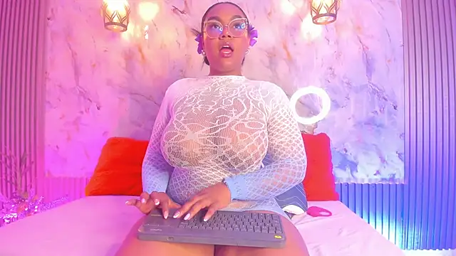 Esmeralda Duarte online show from 01.23.25