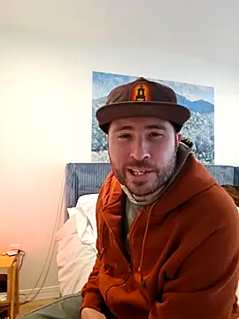 Snapshot of JeepinAround chatting on 02.23.26 JeepinAround online show from 02.23.26