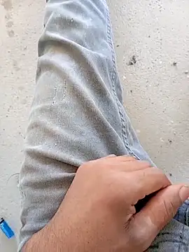 Snapshot of Kurtsikici@xh chatting on 10.17.25 Kurtsikicixh online show from 10.17.25