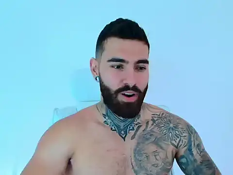 Snapshot of silvano_torres chatting on 01.05.26 silvano torres online show from 01.05.26