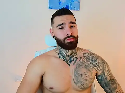 Snapshot of silvano_torres chatting on 01.14.26 silvano torres online show from 01.14.26