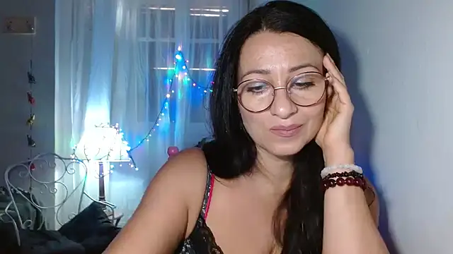 KeisyNeonX online show from 09.30.25