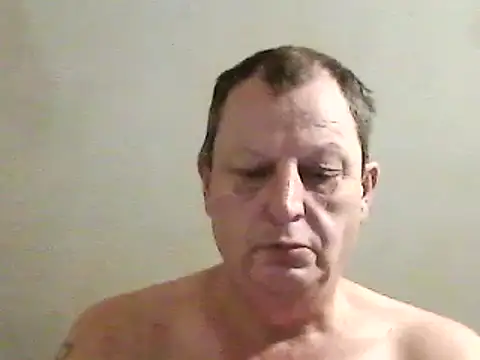 chubbybear2cum online show from 12.04.24