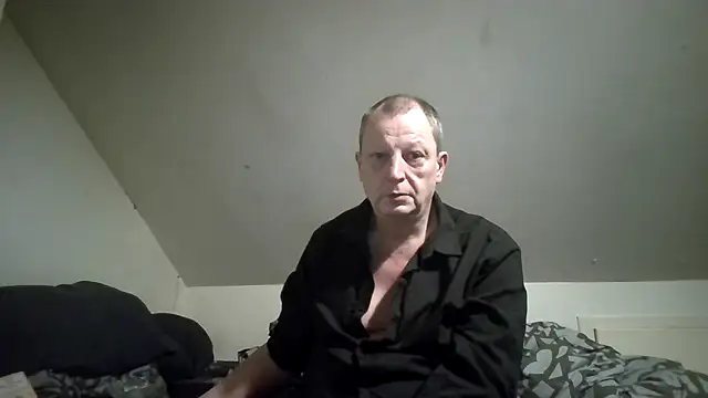 Snapshot of chubbybear2cum chatting on 03.19.26 chubbybear2cum online show from 03.19.26