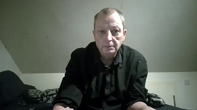 Snapshot of chubbybear2cum chatting on 03.26.26 chubbybear2cum online show from 03.26.26