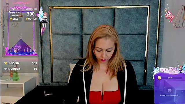 Snapshot of _Addic_ chatting on 02.11.25 Addic online show from 02.11.25