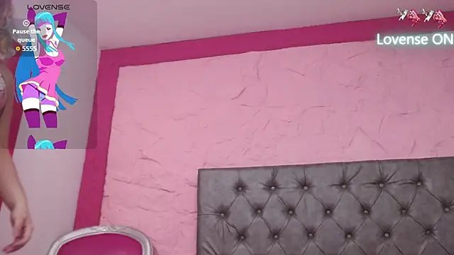 Pearl Michelts online show from 10.23.25