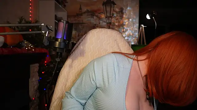 Chriss Fox online show from 02.06.25