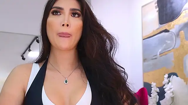 Snapshot of _BellaDonna_ chatting on 02.14.26 BellaDonna online show from 02.14.26