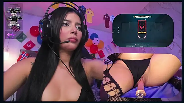 Snapshot of SweetieCloe_ chatting on 06.22.26 SweetieCloe online show from 06.22.26