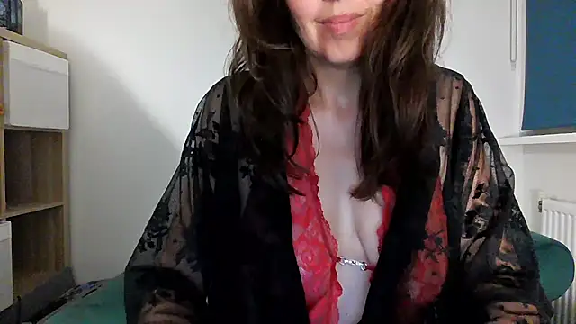 Ella Next Door online show from 06.14.26