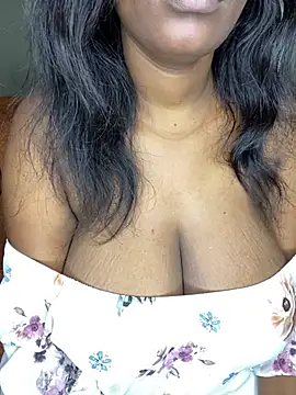 Snapshot of Naughty-sonia2 chatting on 08.02.26 Naughty-sonia2 online show from 08.02.26