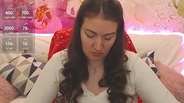 Snapshot of Nataly_cute chatting on 10.17.25 Nataly cute online show from 10.17.25
