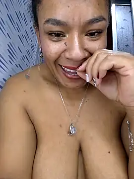 Snapshot of Selket11 chatting on 02.23.25 Selket11 online show from 02.23.25