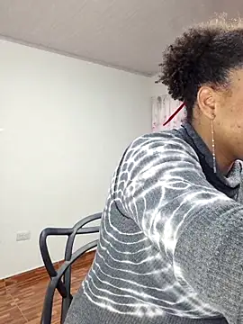 Snapshot of Selket11 chatting on 10.13.25 Selket11 online show from 10.13.25