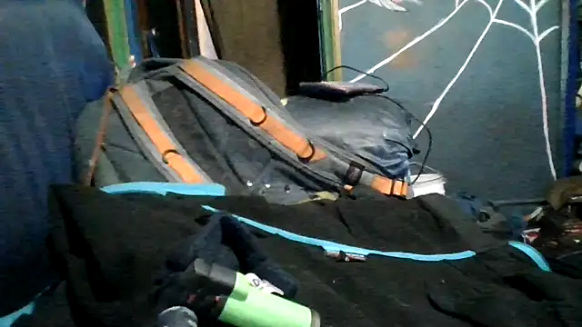 Snapshot of robeaulieu02 chatting on 12.02.25 robeaulieu02 online show from 12.02.25