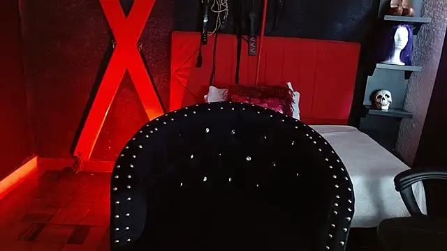 Naty slavedoll online show from 01.12.25