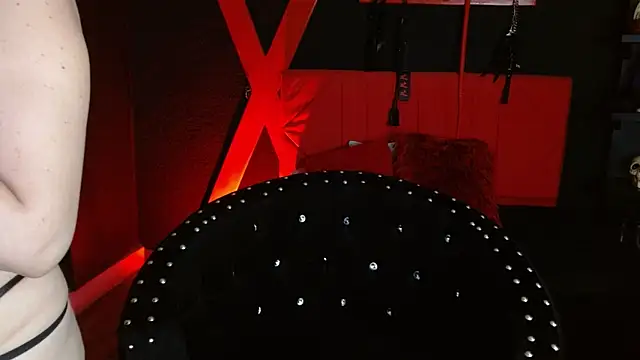 Naty slavedoll online show from 01.30.25