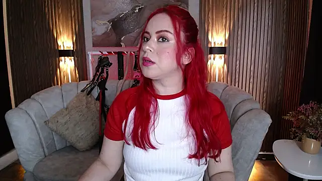 Snapshot of Naty_slavedoll chatting on 06.05.26 Naty slavedoll online show from 06.05.26