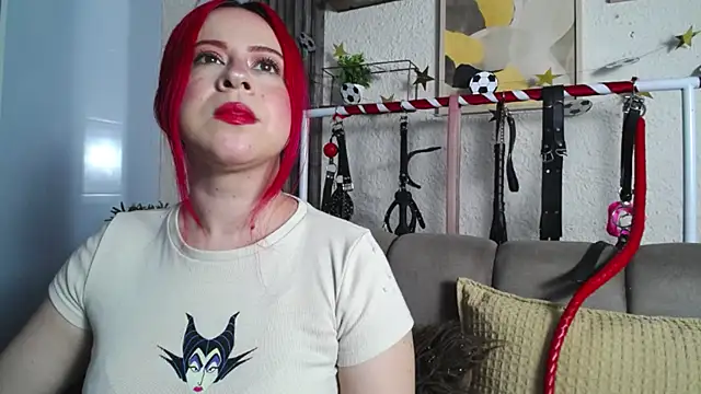 Snapshot of Naty_slavedoll chatting on 07.18.26 Naty slavedoll online show from 07.18.26