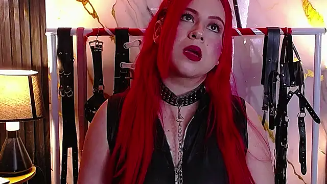 Snapshot of Naty_slavedoll chatting on 08.03.26 Naty slavedoll online show from 08.03.26