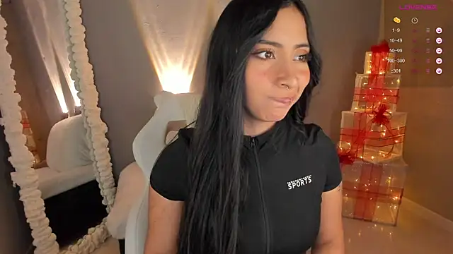 amber curly online show from 12.13.24