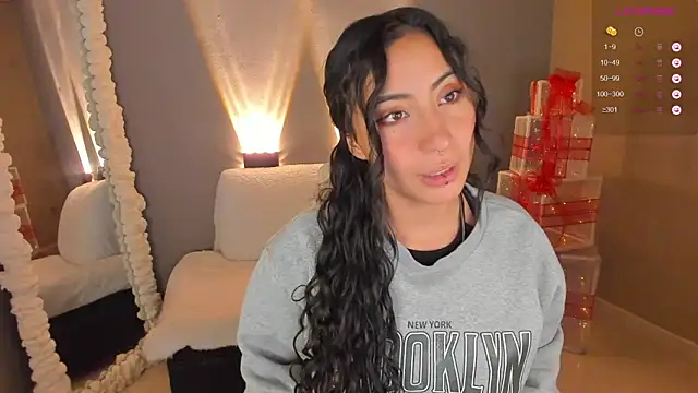 amber curly online show from 12.29.24