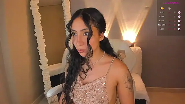 amber curly online show from 02.07.25