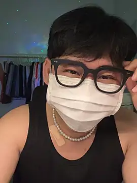 MinhTuanLive online show from 03.18.25