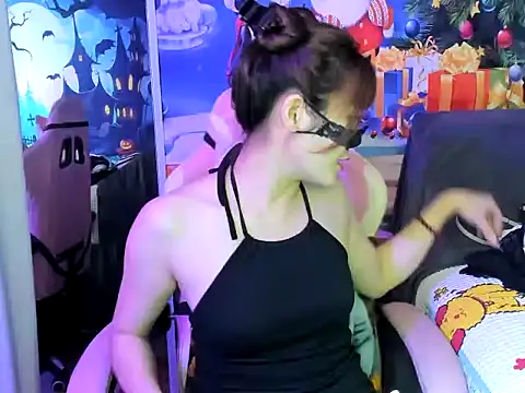 Sugar lipsz online show from 01.06.25