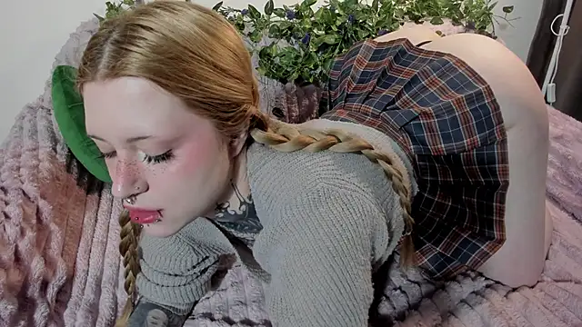 Snapshot of vergillhell chatting on 03.13.26 vergillhell online show from 03.13.26