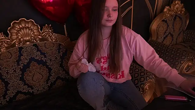 MagicPeachh  online show from 02.09.26