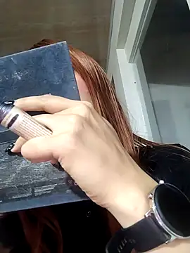 taaylor33 online show from 01.01.25