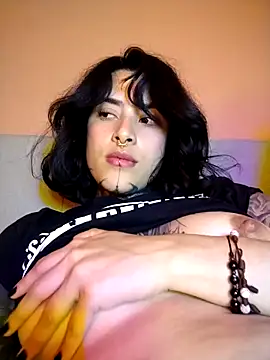 taaylor33 online show from 09.14.25