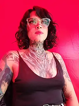 taaylor33 online show from 05.09.26