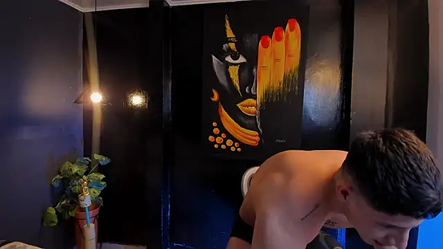 Snapshot of Johan_Williams_07 chatting on 02.10.26 Johan Williams 07 online show from 02.10.26