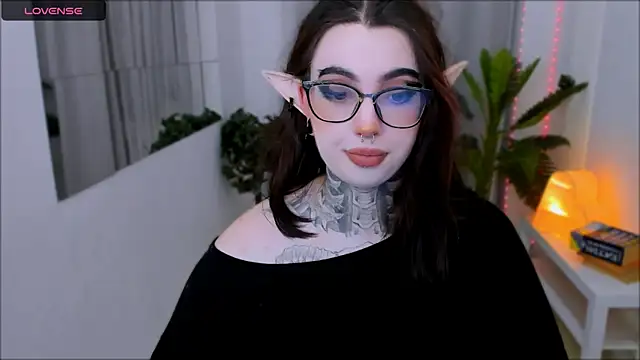 Dixi Pixi  online show from 02.28.25