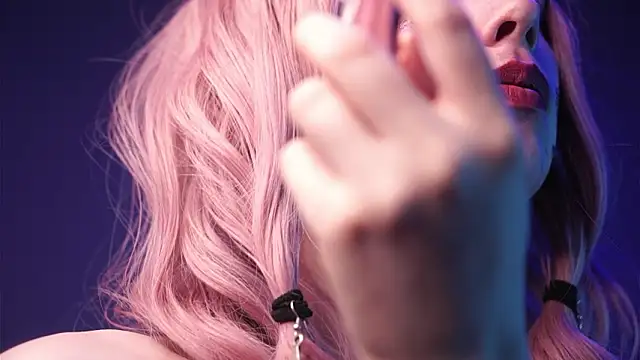 ginger hugs online show from 03.08.26