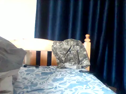 Snapshot of curvy_natallie chatting on 10.08.25 curvy natallie online show from 10.08.25