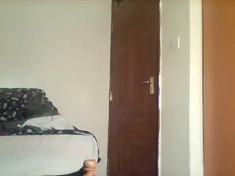 Snapshot of curvy_natallie chatting on 10.22.25 curvy natallie online show from 10.22.25