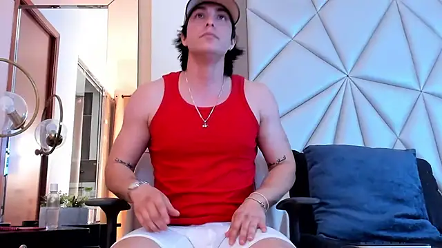 Karimferrer online show from 02.07.25