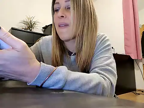 Snapshot of sweethotmilf888 chatting on 02.12.25 sweethotmilf888 online show from 02.12.25