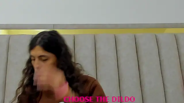 FreyaMoller online show from 11.14.25