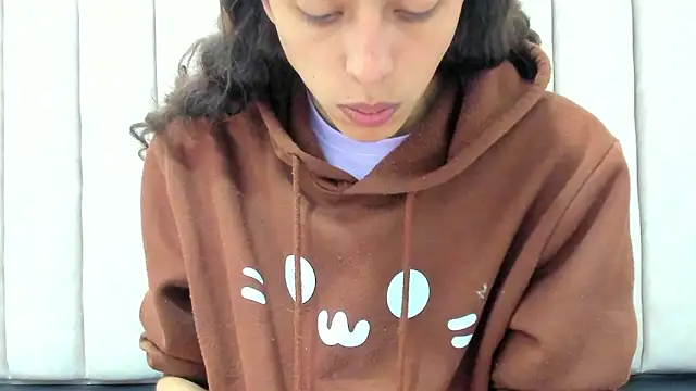 Snapshot of FreyaMoller chatting on 03.21.26 FreyaMoller online show from 03.21.26