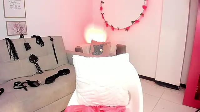 RACHEL EV online show from 02.20.25