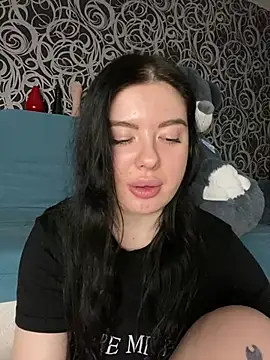 Kimi Ass online show from 02.18.25