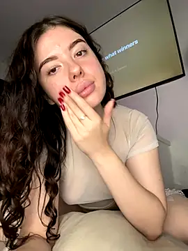 Kimi Ass online show from 10.16.25