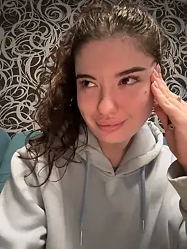 Kimi Ass online show from 11.02.25