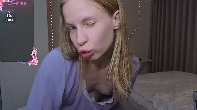 Snapshot of Elis_Fox chatting on 01.17.26 Elis Fox online show from 01.17.26