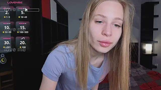 Snapshot of Elis_Fox chatting on 05.22.26 Elis Fox online show from 05.22.26